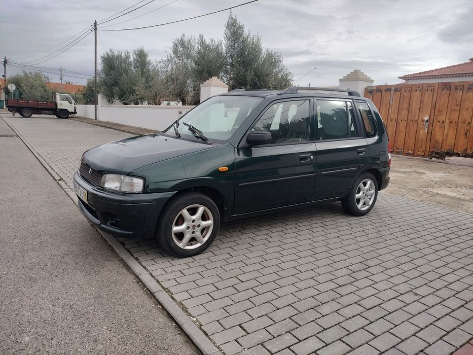 Mazda demio 1.3 gasolina