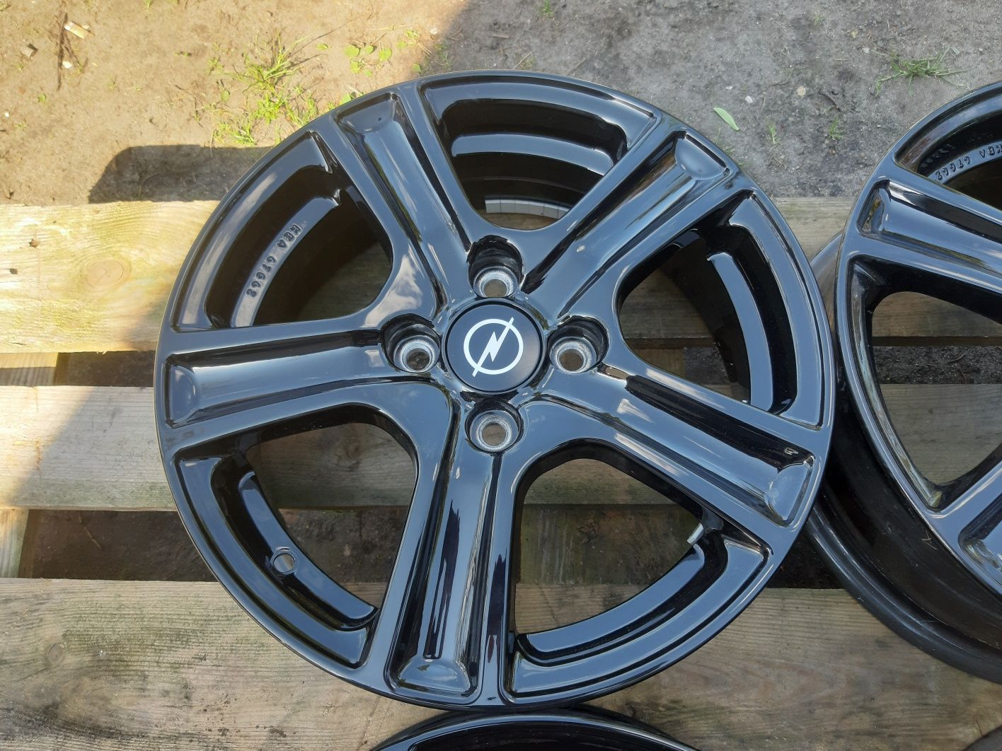 Alufelgi opel Adam 15 4x100 nowe