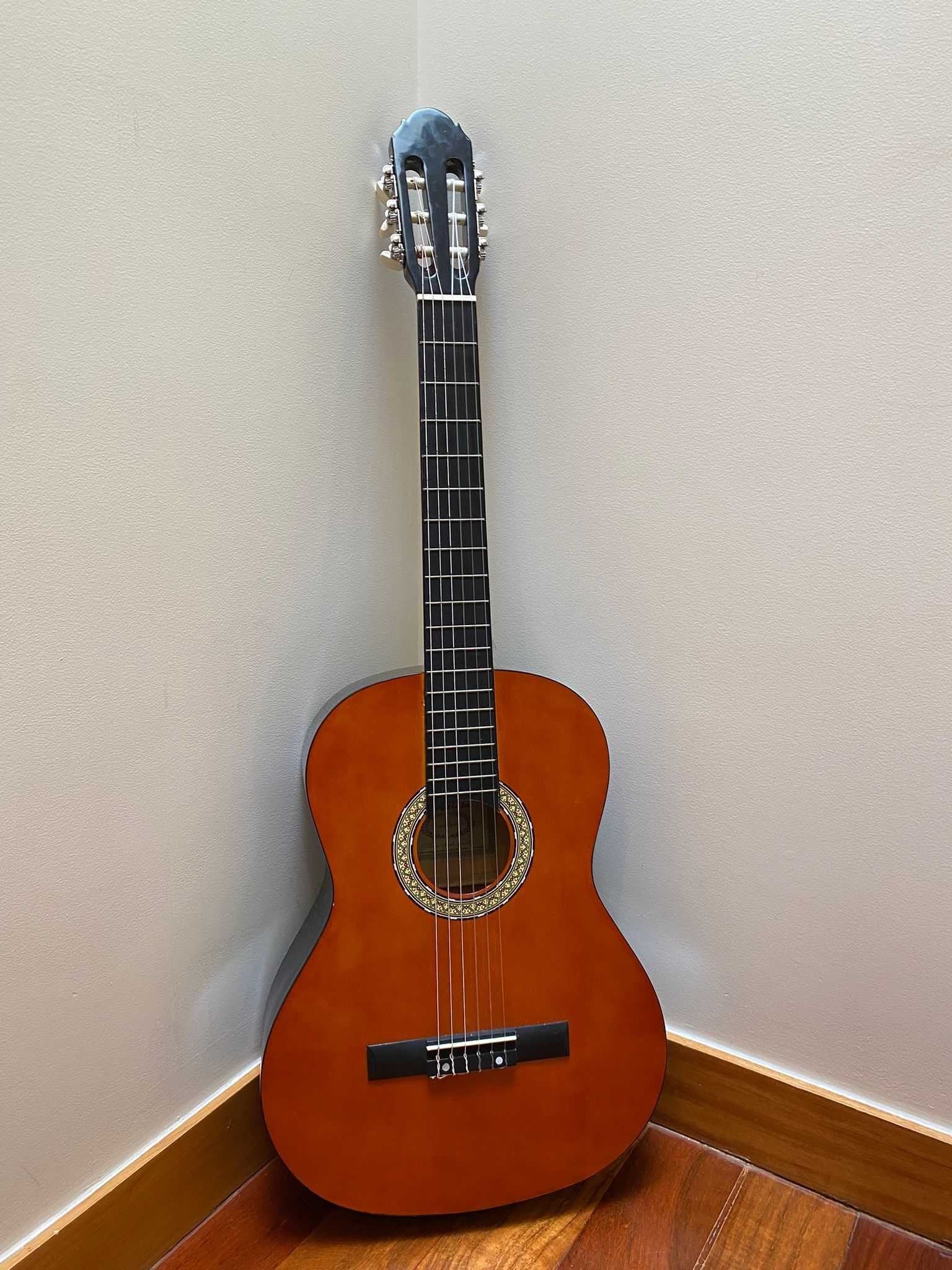 GUITARRA CLÁSSICA SHEFFIELD, mais livro de aprendizagem