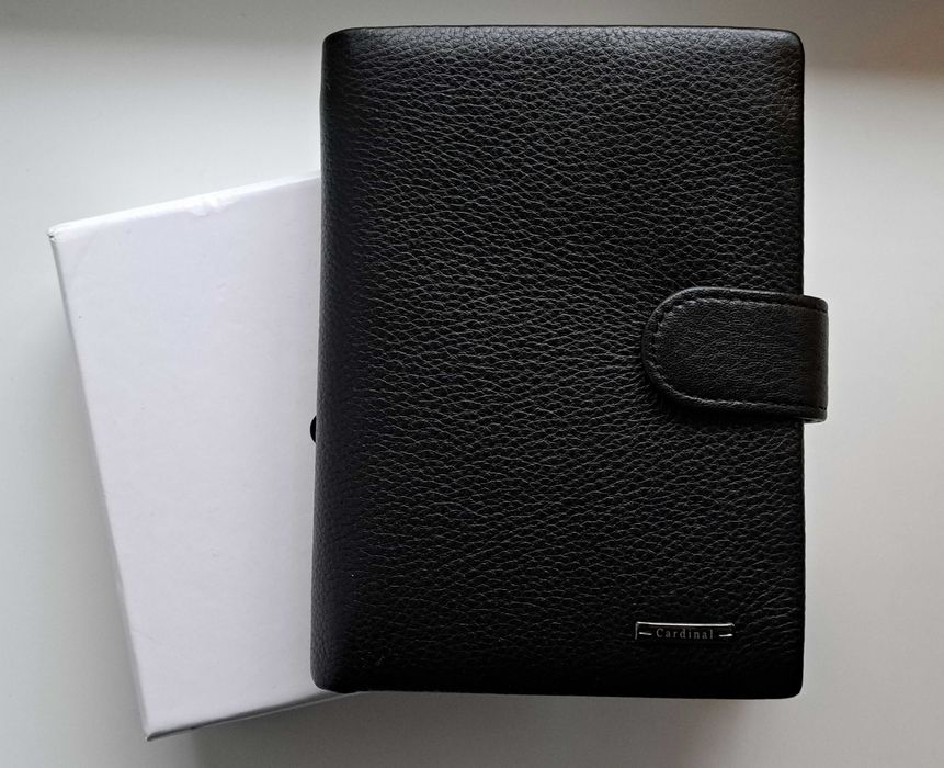 Нове чоловіче шкіряне портмоне