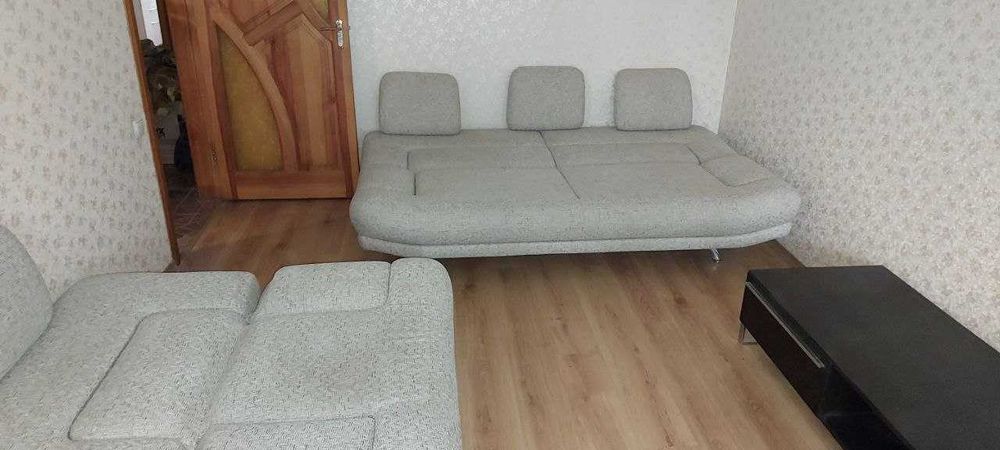 Диван та крісло. стан новий