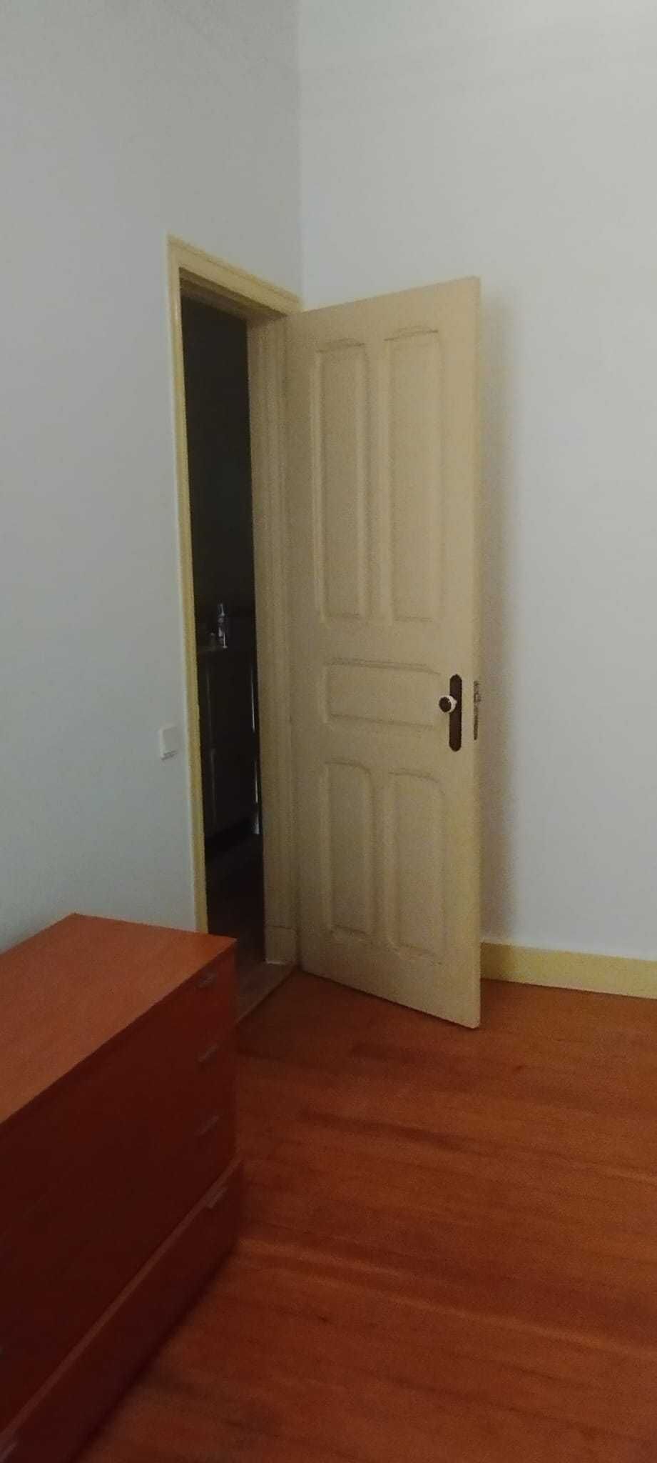 Quarto para Estudante ou Trabalhadora – Lisboa, Penha de França