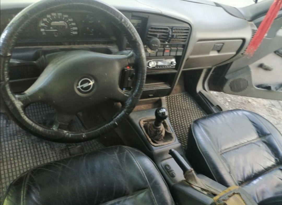 Opel Omega  1988