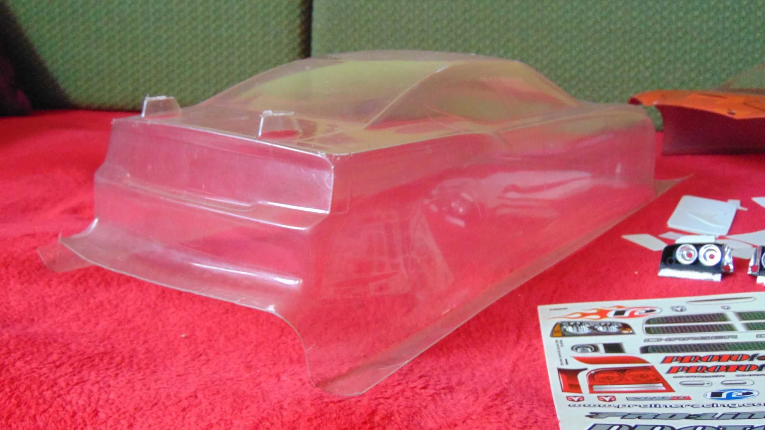 ProtoForm Karoseria Lexan rc 1:10 Dodge Charger 2008 + klosze przód