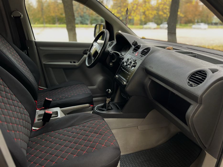 Продам Volkswagen Caddy