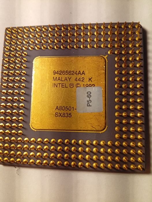 Процессор Intel Pentium(раритет)