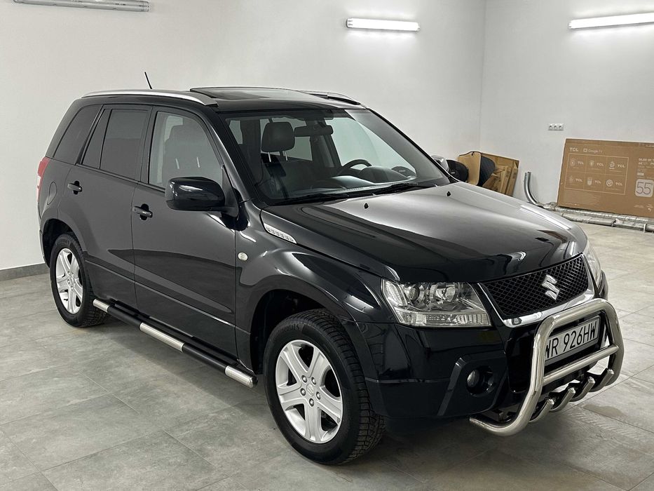 Suzuki Grand Vitara~2.0B~Skóry~Szyber~Navi~Kamera~2 komplety kół~4X4~