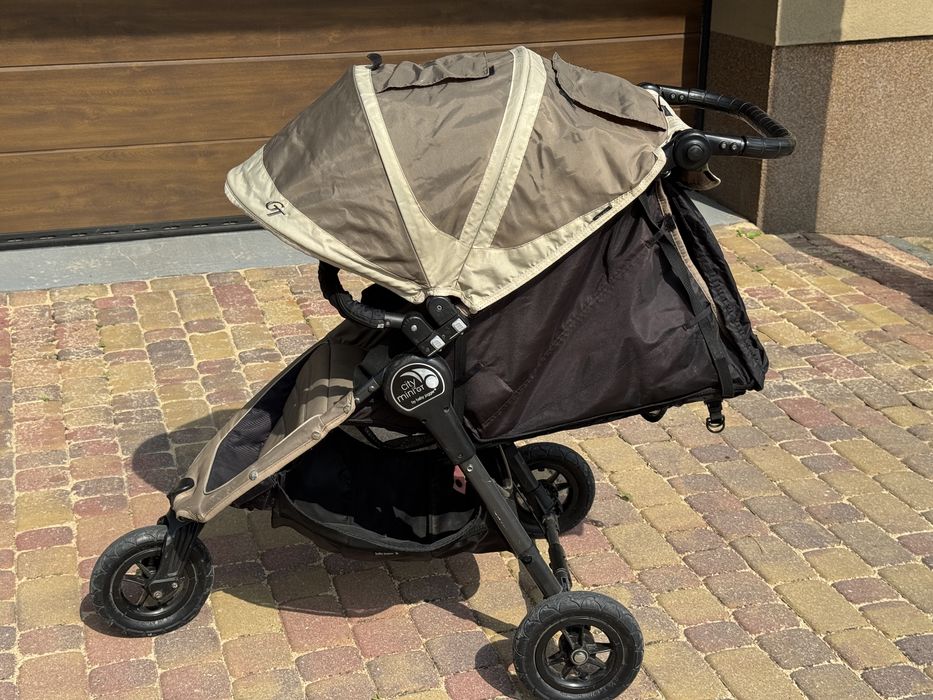 Wózek spacerowy Baby Jogger City Mini GT
