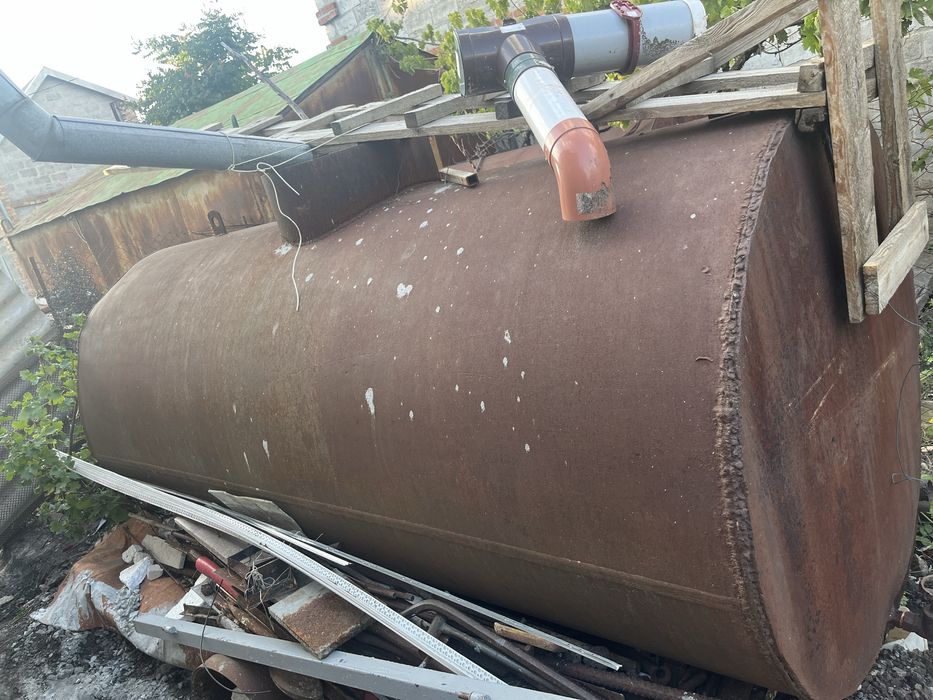 Продам бочку метал