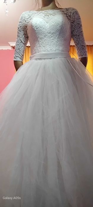 Вісільна сукня.Можливий торг