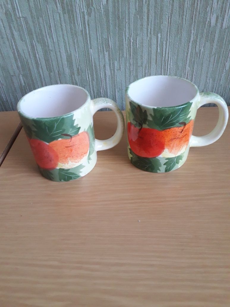 Разнос с чашками,наборы для специй