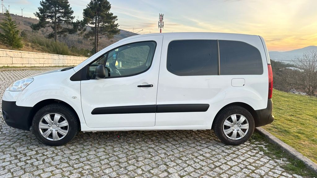 Peugeot Partner 5 Lugares 2014