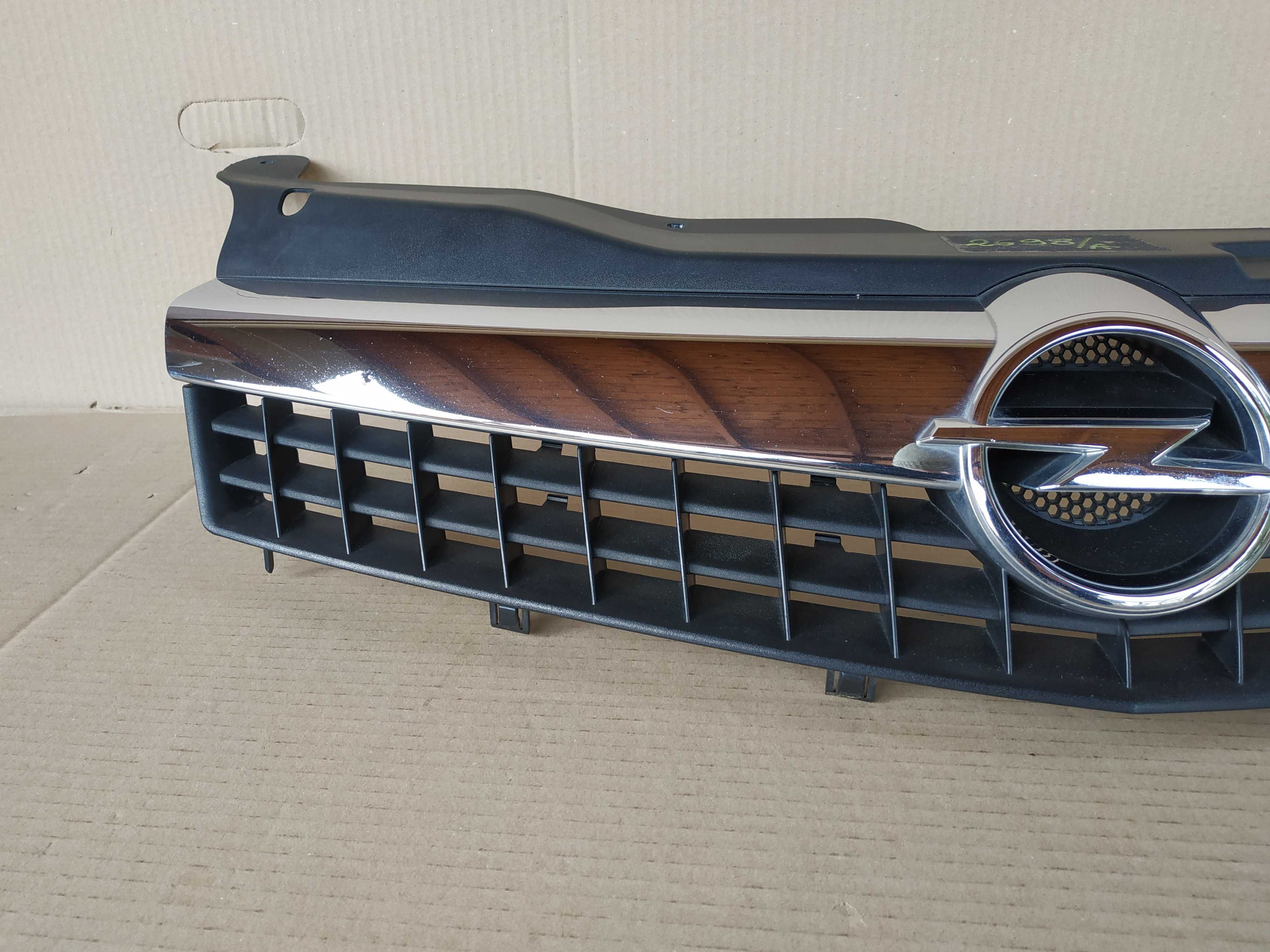 grill atrapa chrom opel astra h GTC