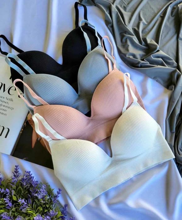 Biustonosz bezszwowy bez fiszbin