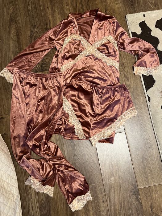 Домашній одяг 4 в 1