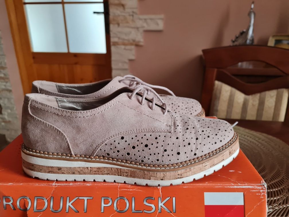 Buty rozmiar 39 skóra