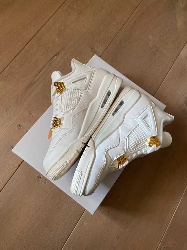 Jordan 4 Retro Metallic Gold R.41