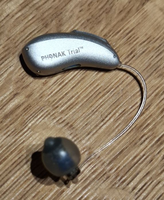 Phonak Audéo Marvel Trial RIC – aparat słuchowy ładowalny.