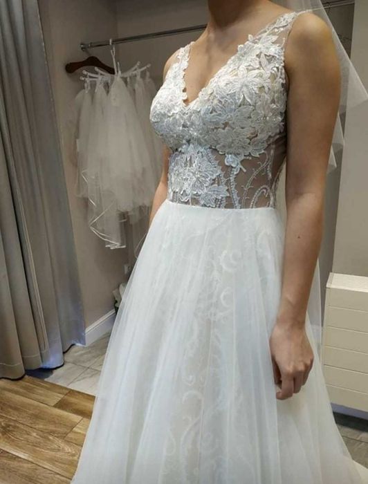 Suknia ślubna r. 36