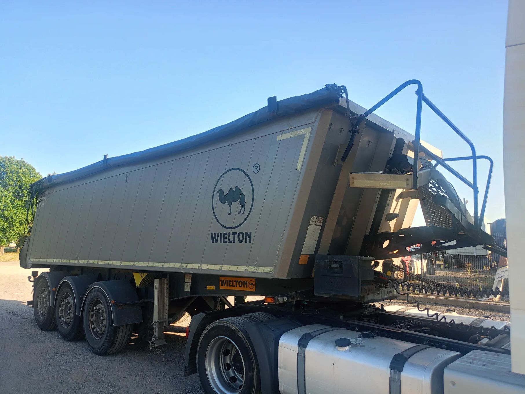 Wielton nw-3  Wielton NW-3  Wywrotka