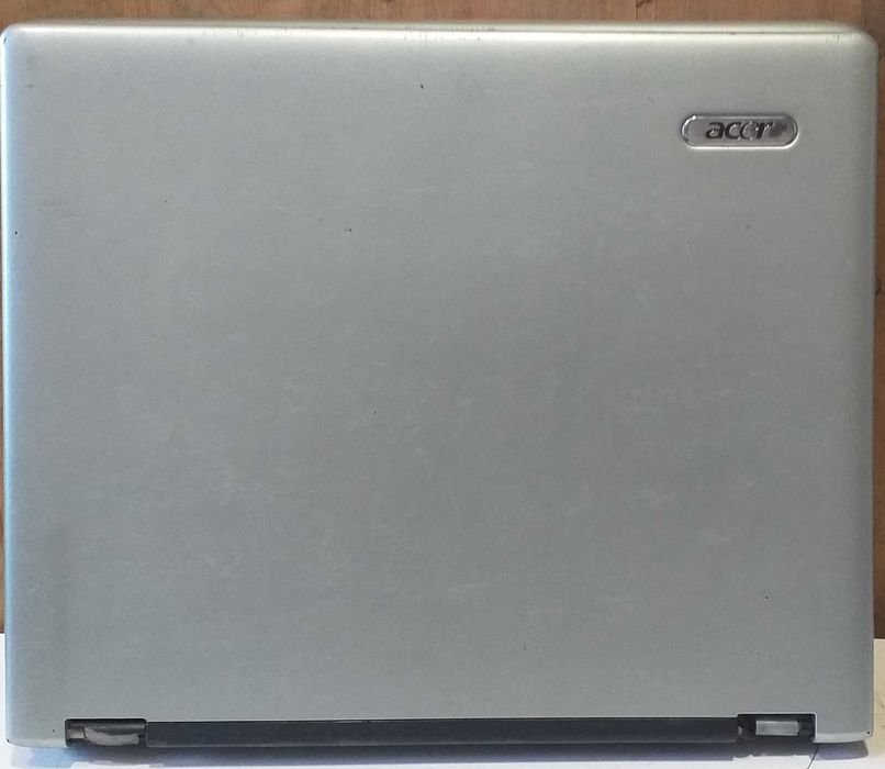 Б/В ноутбук "acer" travelmate 4150 2010