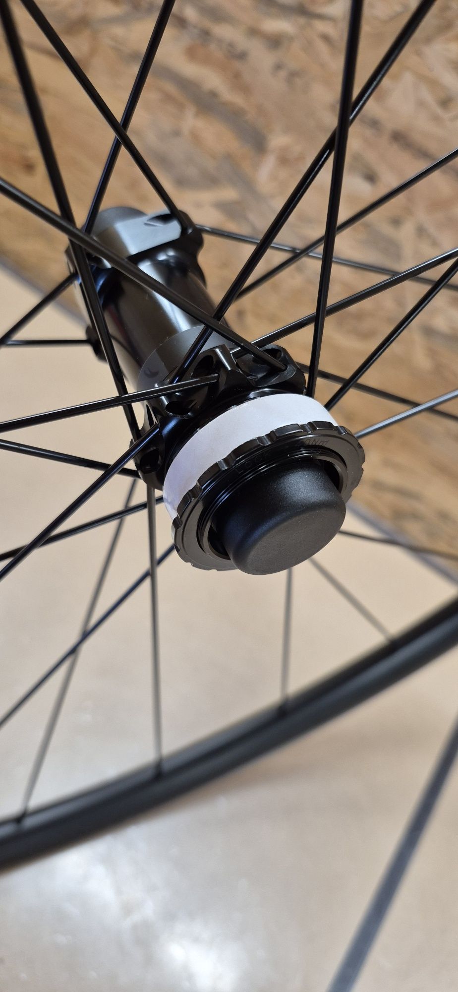 Nowe. Koło Fulcrum Racing 600DB. Przód.