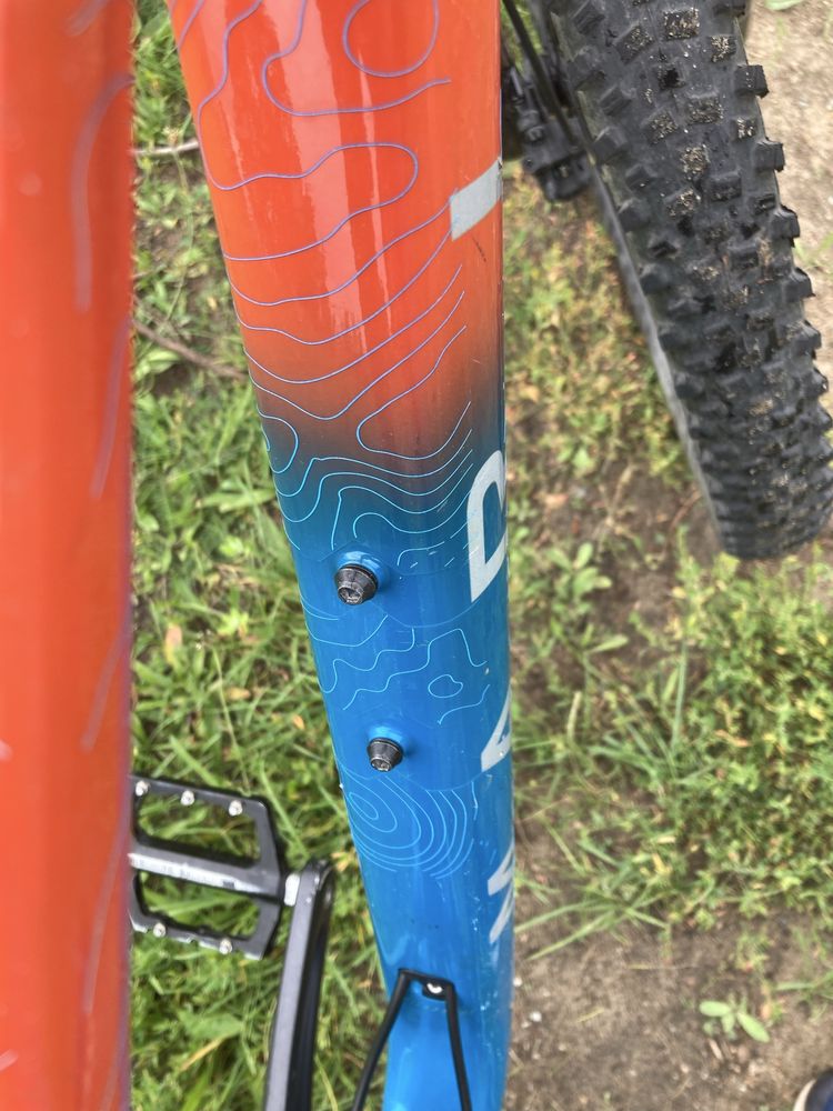 Marin rift zone 1      27.5 2024