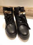 Sprzedam nowe buty na koturnie rozmiar 40