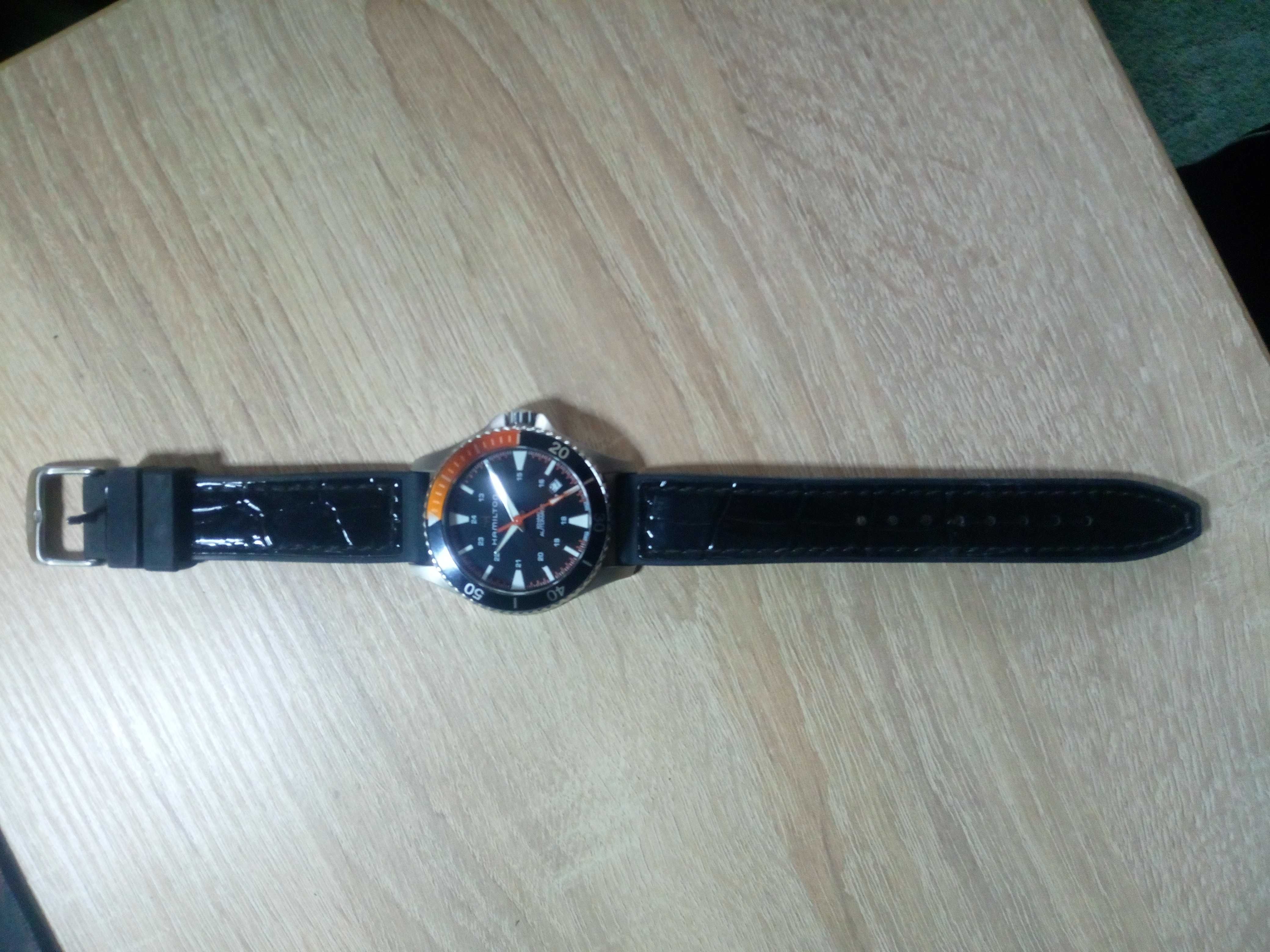 HAMILTON Khaki Navy Scuba Auto H82305931