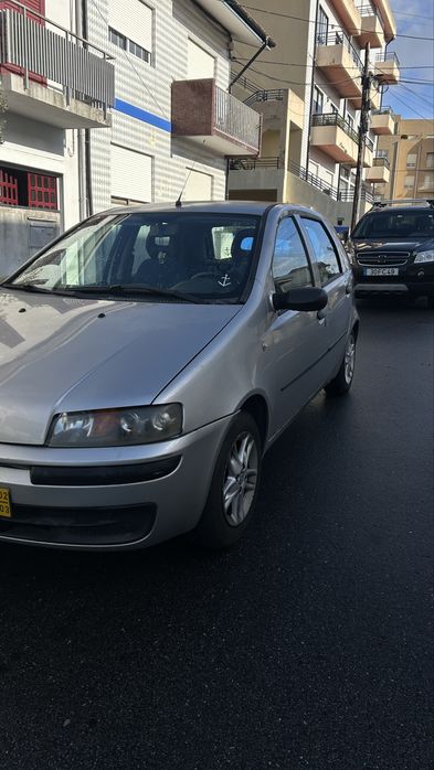 FIAT PUNTO 1.2 Gasolina | 2000 | 209.000 KM- LEIA O ANÚNCIO