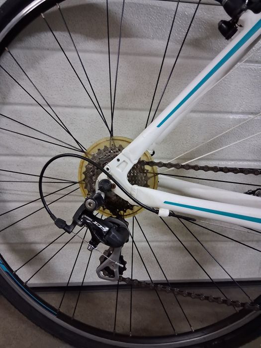 Vendo Bicicleta de senhora Merida