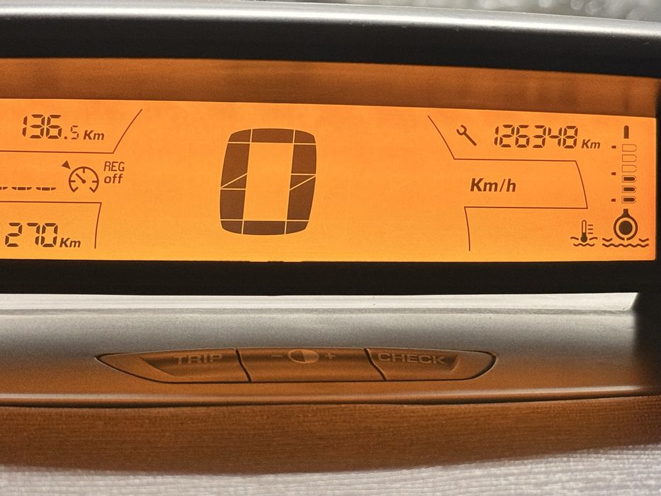 Citroen C4 1.6 hdi 110CV (ler descricao)