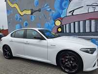 Alfa Romeo Giulia Alfa Romeo Giulia VELOCE 2.0 Q4 Salon Polska