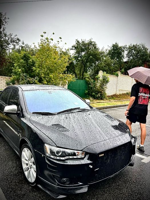 Мітсубісі lancer 10