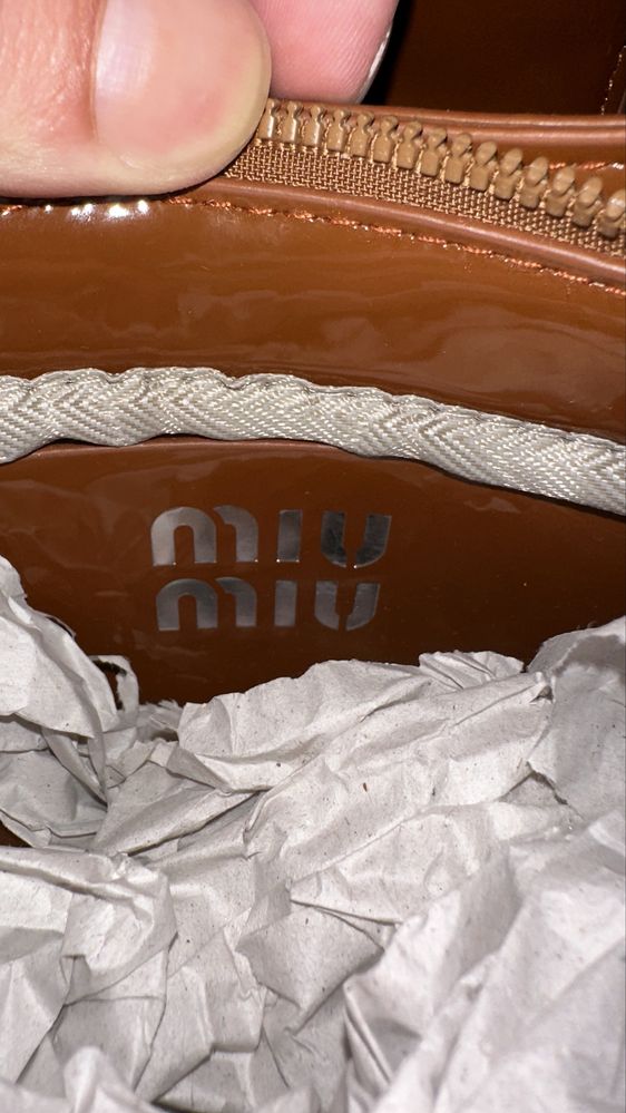 Mala Miu Miu Castanha