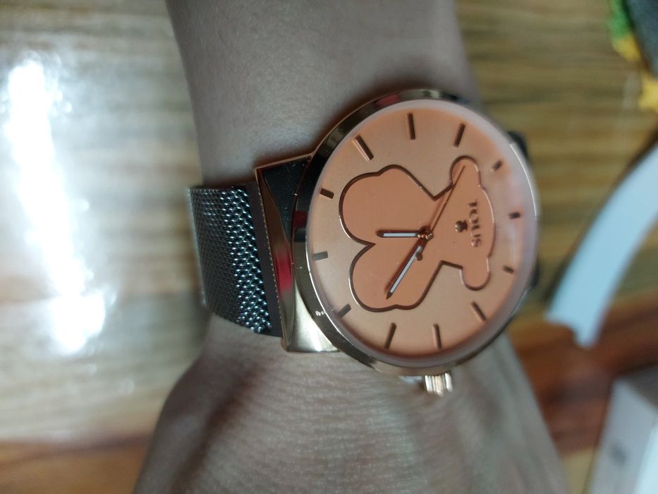 Relógio em aço inoxidável