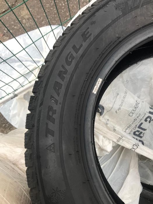 triangle шины 235/65/18 зима
