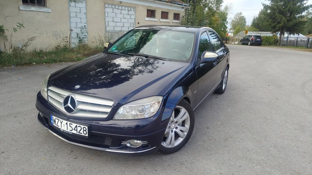 Mercedes-Benz Klasa C Mercedes C W204 . Stan bardzo dobry.