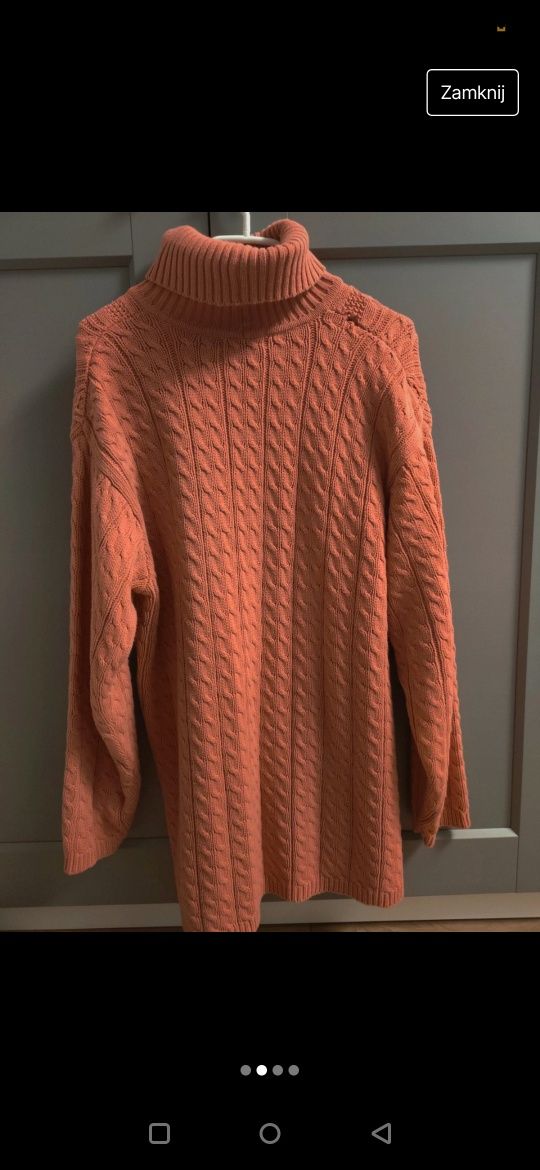 Koralowy sweter z golfem sukienka oversize m