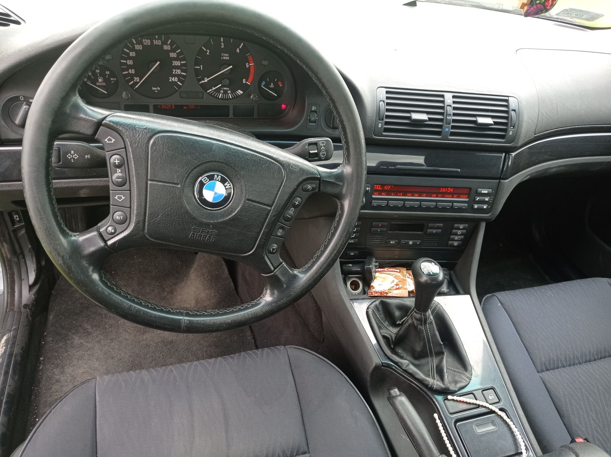 Продам BMW e39 рестайл м57