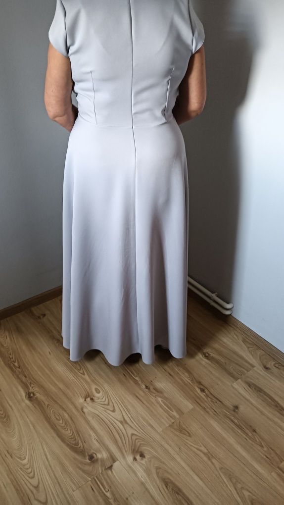 Sukienka koktajlowa