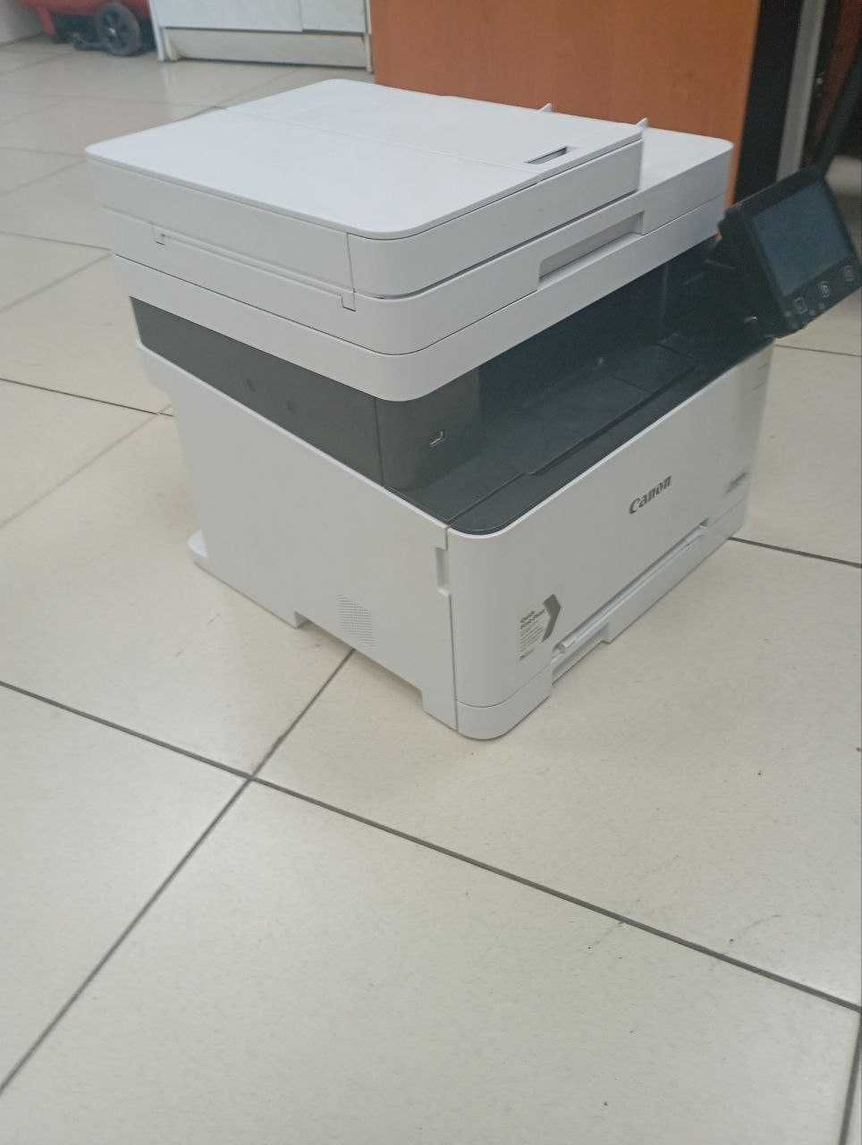 Принтер МФУ Canon i-SENSYS MF633Cdw состояние нового