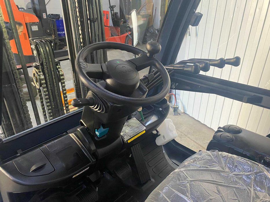 Toyota 32-8FGF30 FSV4700/ Новый/ Газ/Бензновый двигатель