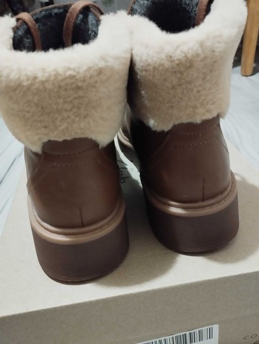 Зимові черевики,