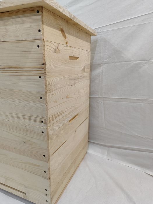 Вулики корпусні на 10-12рамок