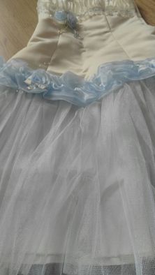 Дитяча святкова ніжна сукня