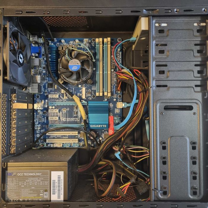 Płyta główna Gigabyte GA-Z77-D3H + procesor - 2 sztuki