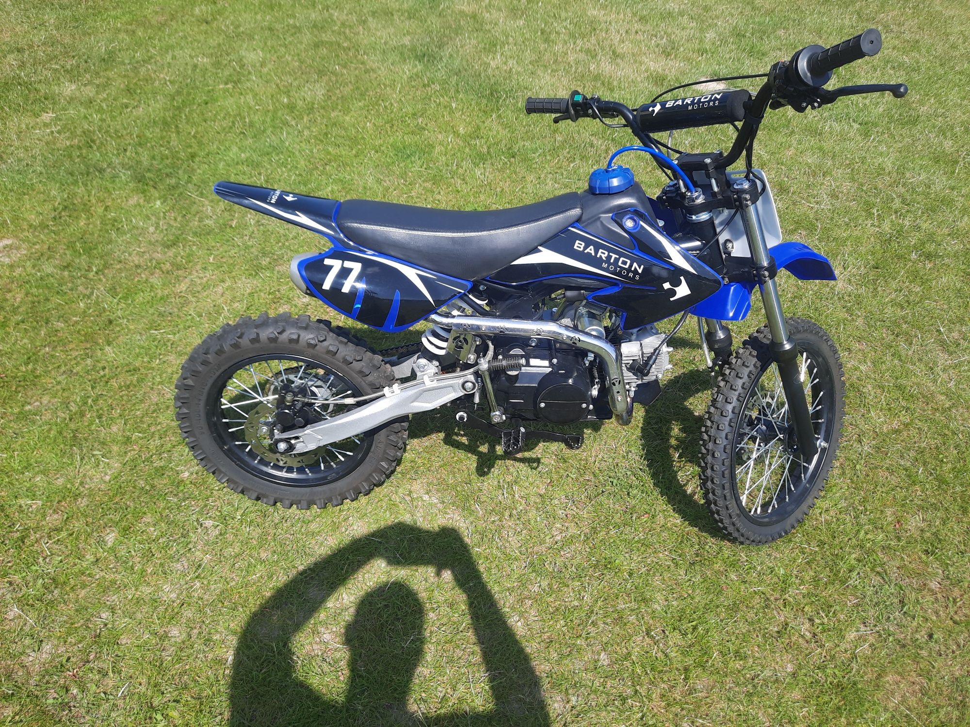 Cross Barton 125