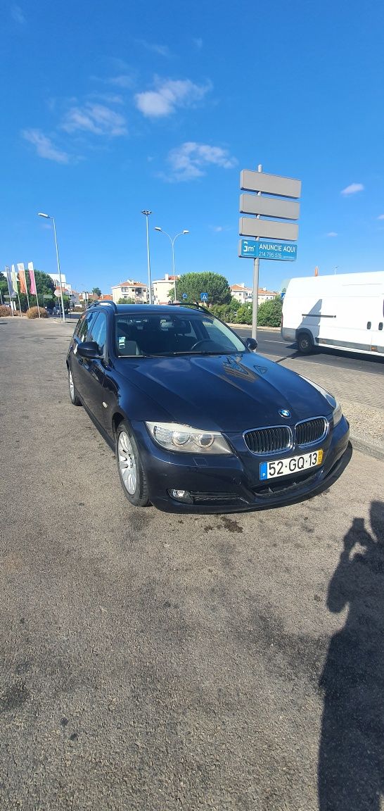BMW 320d turing.