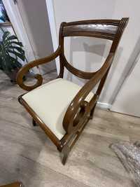 Cadeira de Madeira Vintage c/ assento restaurado